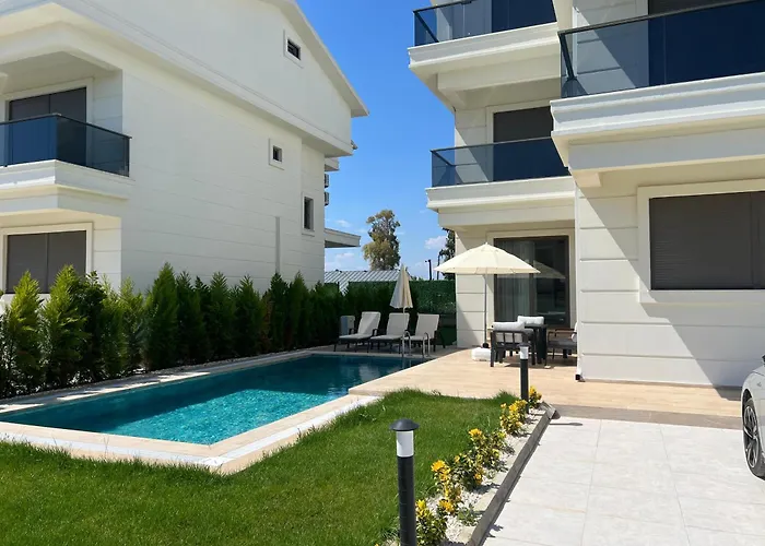 Villa Serentha 1 *